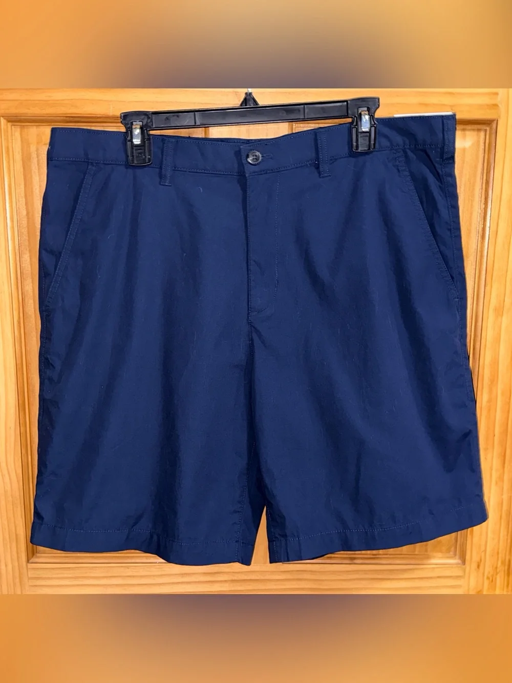 NWT Eddie Bauer Classic Mr. Camano Navy Flat-Front Men's Shorts-36